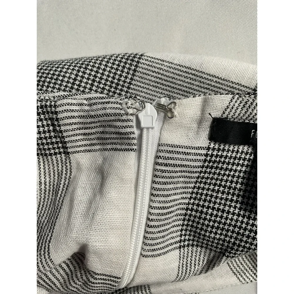 Forever 21 Womens  Plaid Médium A-line‎ Maxi Skirt Grey White